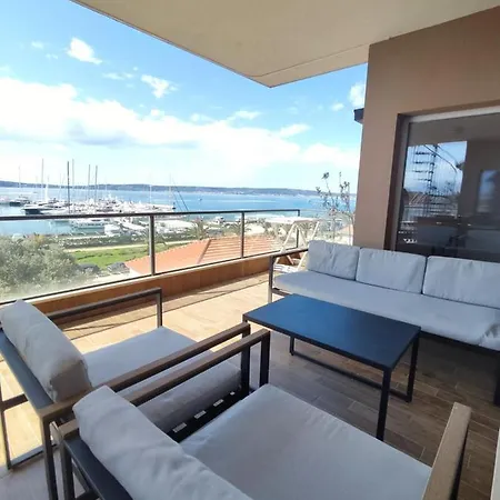 Stars - Luxury For 6 With Jacuzzi And Peaceful For 4 Near The Sea *