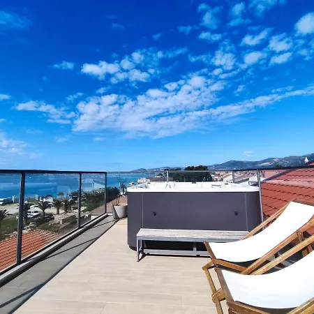 Stars - Luxury For 6 With Jacuzzi And Peaceful For 4 Near The Sea 아파트 Kaštela