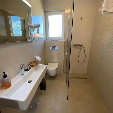 Stars - Luxury For 6 With Jacuzzi And Peaceful For 4 Near The Sea * Kaštela