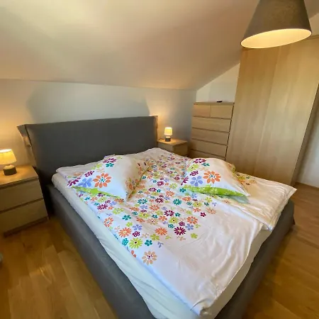 Stars - Luxury For 6 With Jacuzzi And Peaceful For 4 Near The Sea 아파트 *